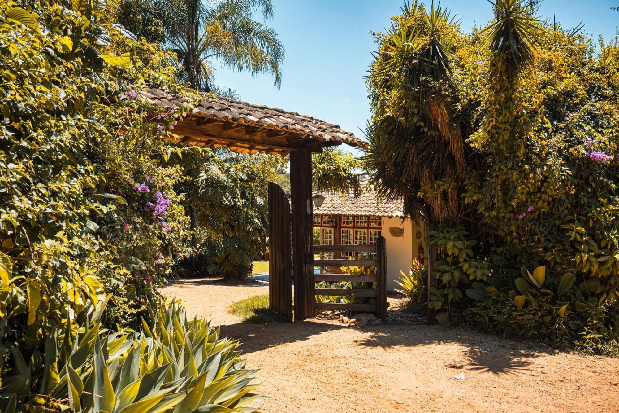 Fazenda Boa Esperanca Hotel Florestal Exterior photo